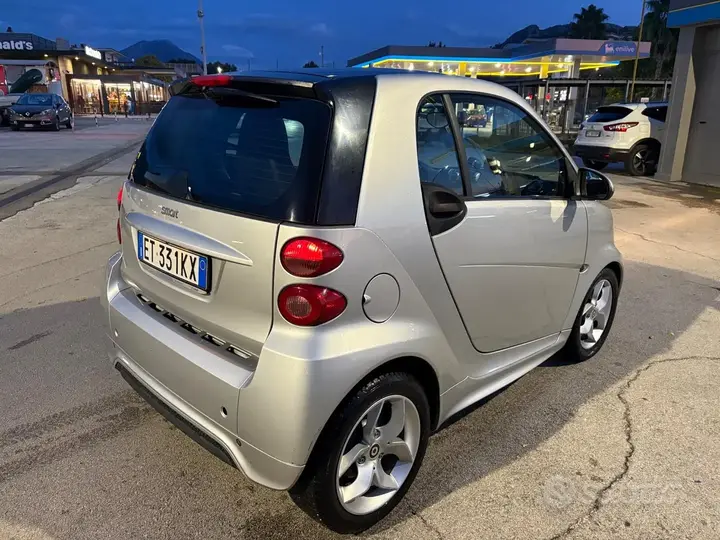 Smart Fortwo 2013 photo 5