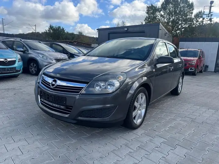 Opel Astra H