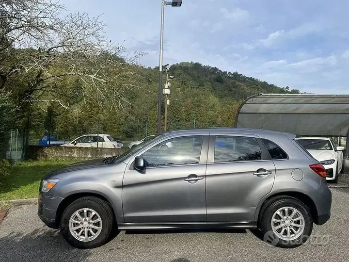 Mitsubishi Asx 2015 photo 4