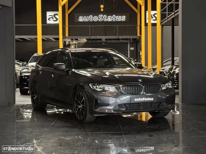 BMW 320