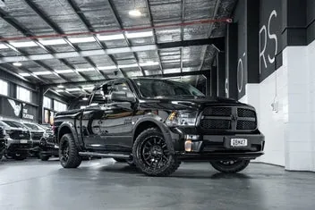 Ram 1500 2023 photo 2