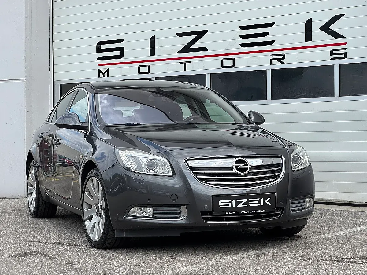 Opel Insignia 2011 photo 2