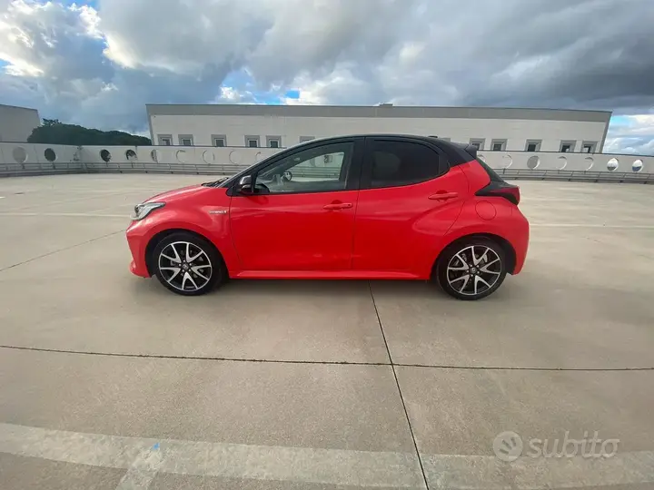 Toyota Yaris 2021 photo 3