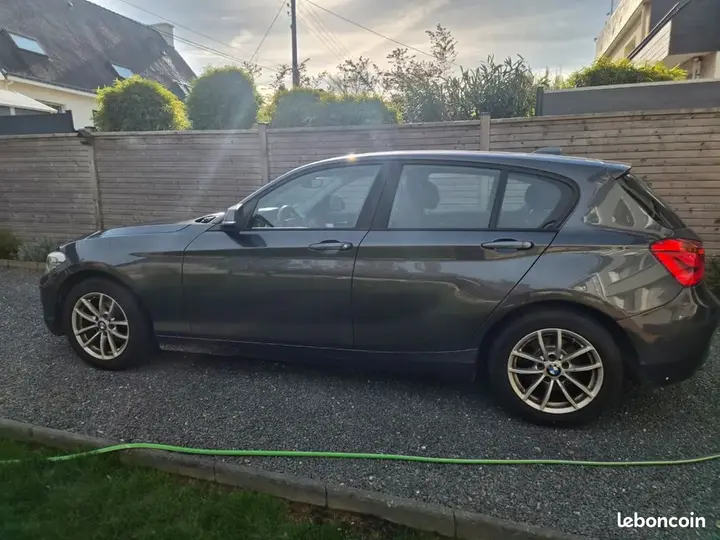 BMW 1 Series 2018 photo 2