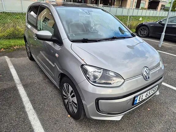Volkswagen Up 2015 photo 2