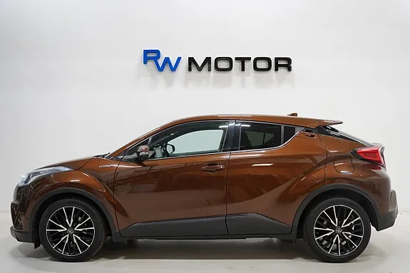 Toyota C-Hr 2017 photo 3
