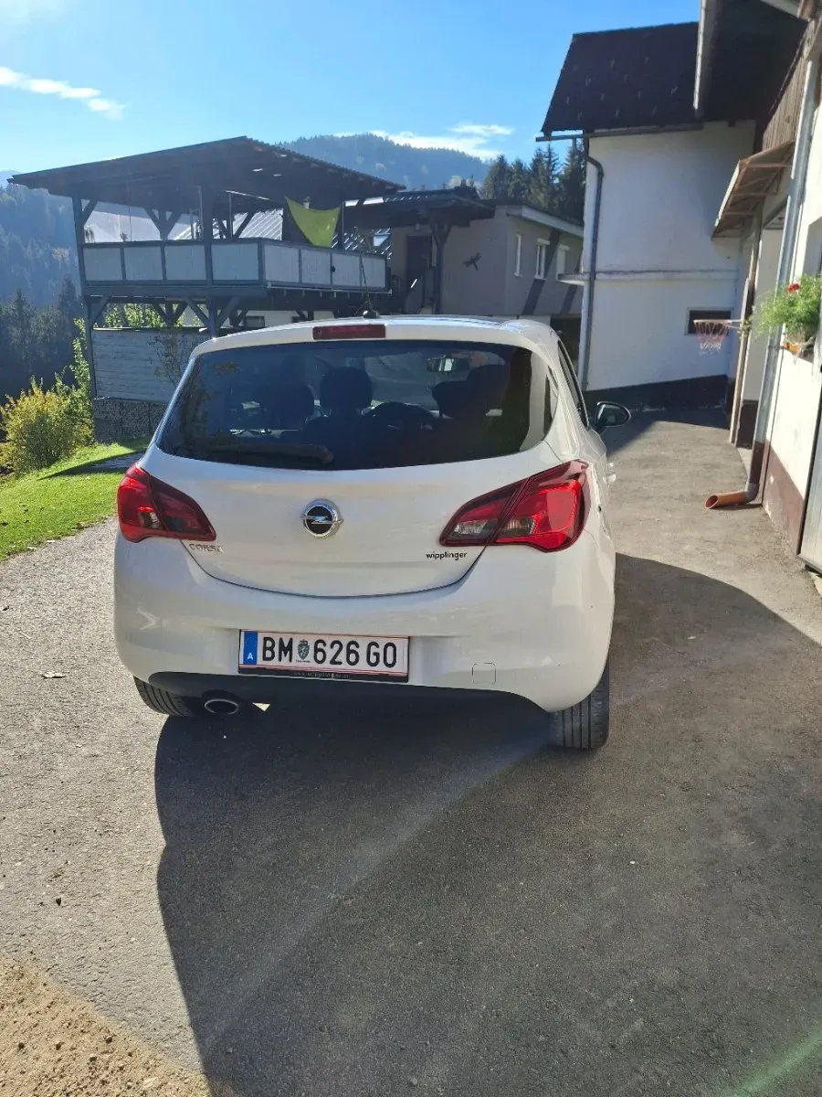 Opel Corsa 2016 photo 2