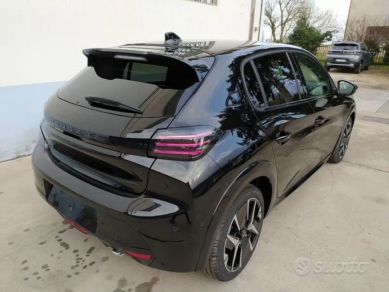 Peugeot 208 2025 photo 5