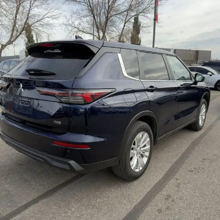 Mitsubishi Outlander 2026 photo 5