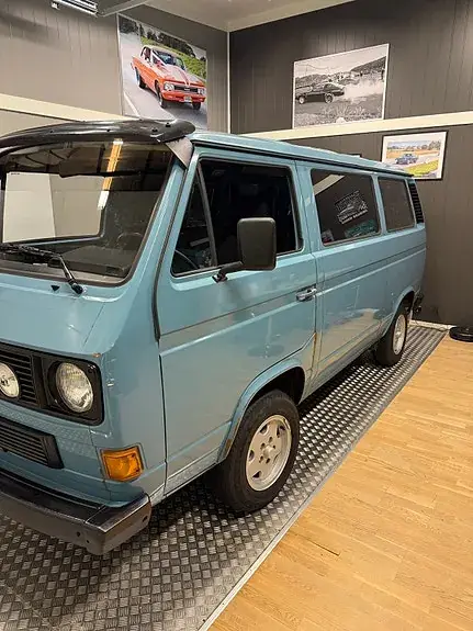 Volkswagen Transporter 1986 photo 2