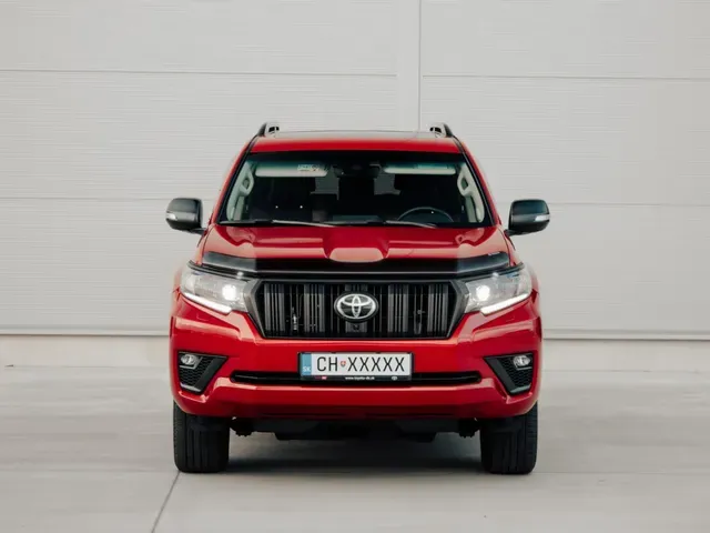 Toyota Land Cruiser 2023 photo 3