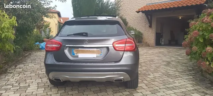 Mercedes-Benz A-Class 2014 photo 2
