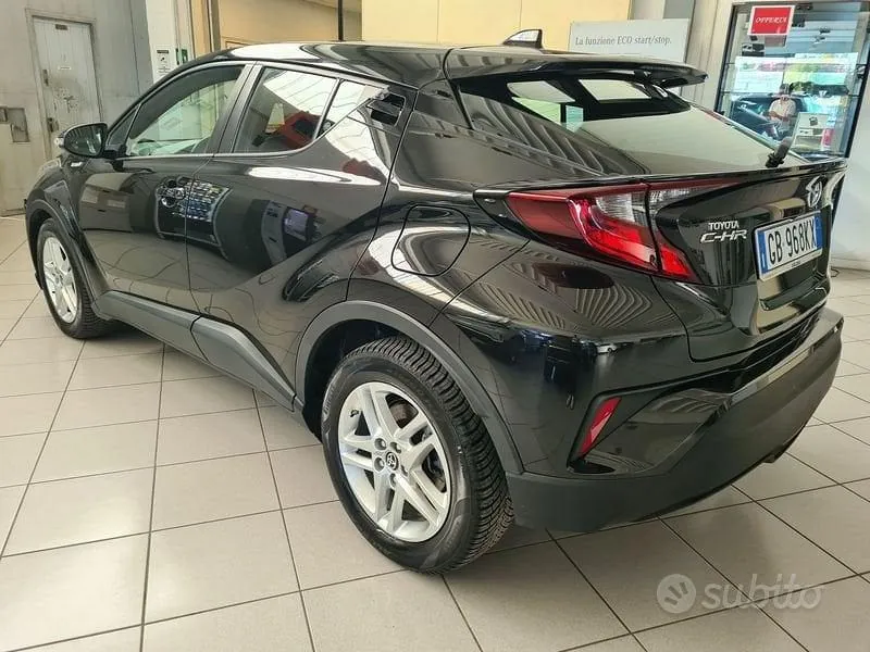 Toyota C-Hr 2020 photo 4