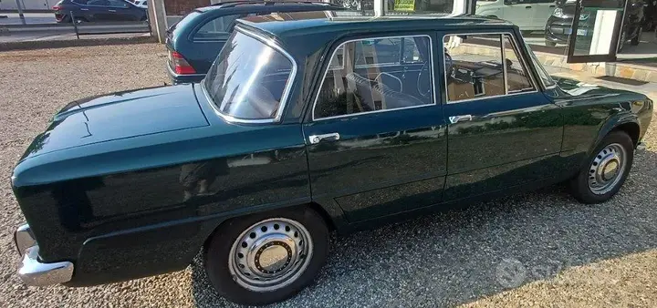 Alfa Romeo Giulia 1960 photo 4