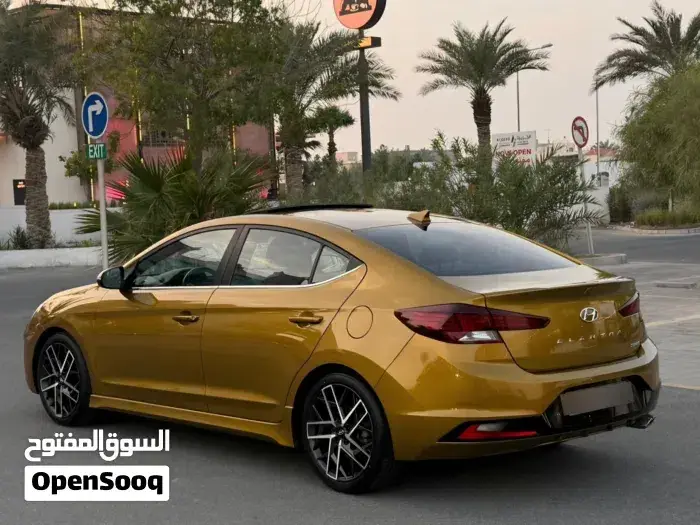 Hyundai Elantra 2019 photo 5