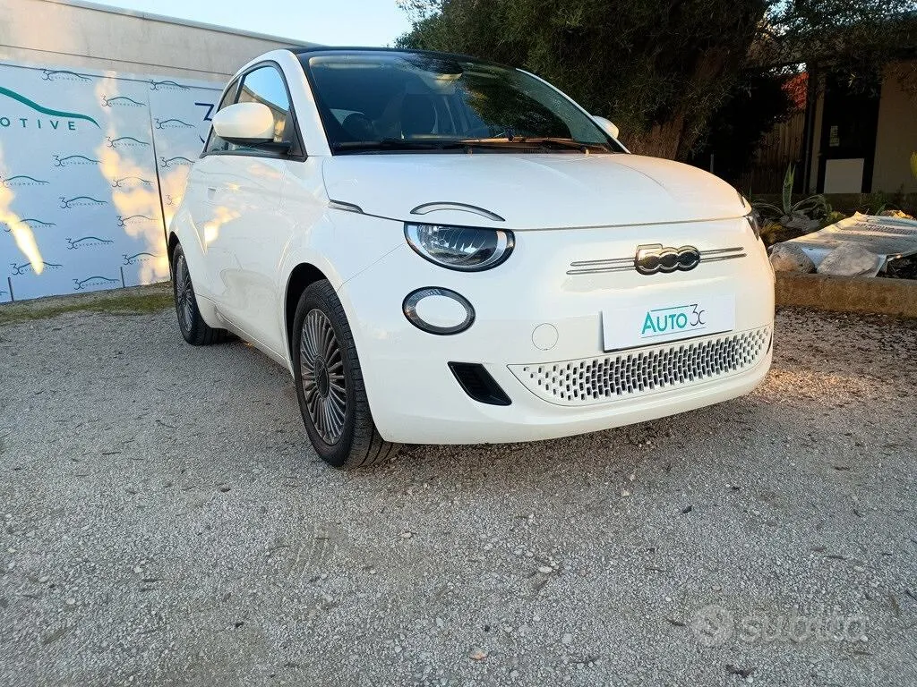 Fiat 500E
