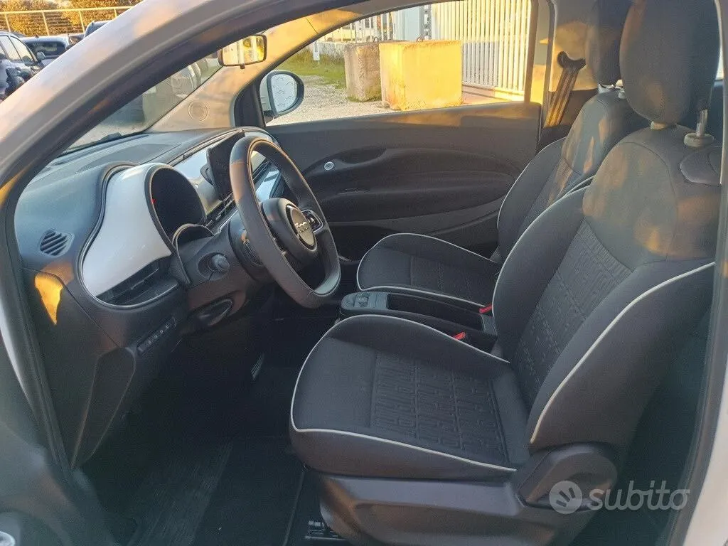 Fiat 500E 2024 photo 5