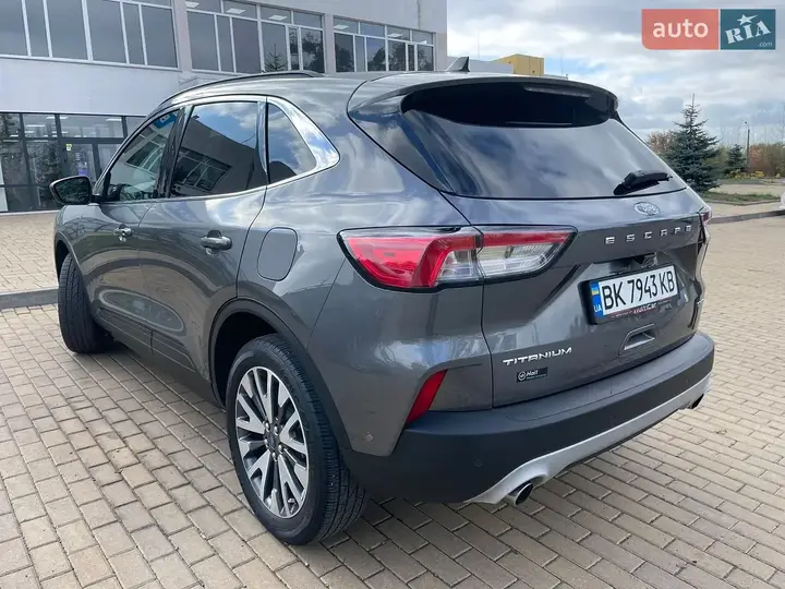 Ford Escape 2021 photo 4