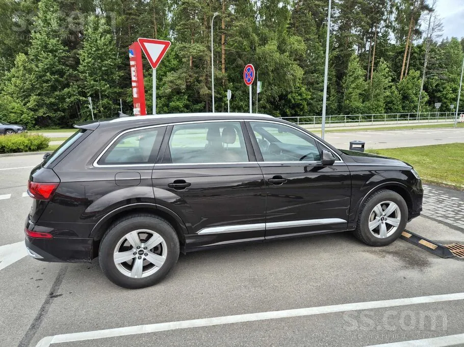 Audi Q7 2022 photo 4