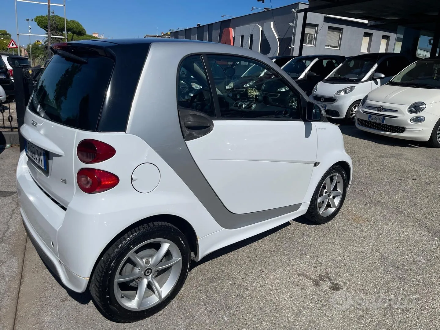 Smart Fortwo 2012 photo 4