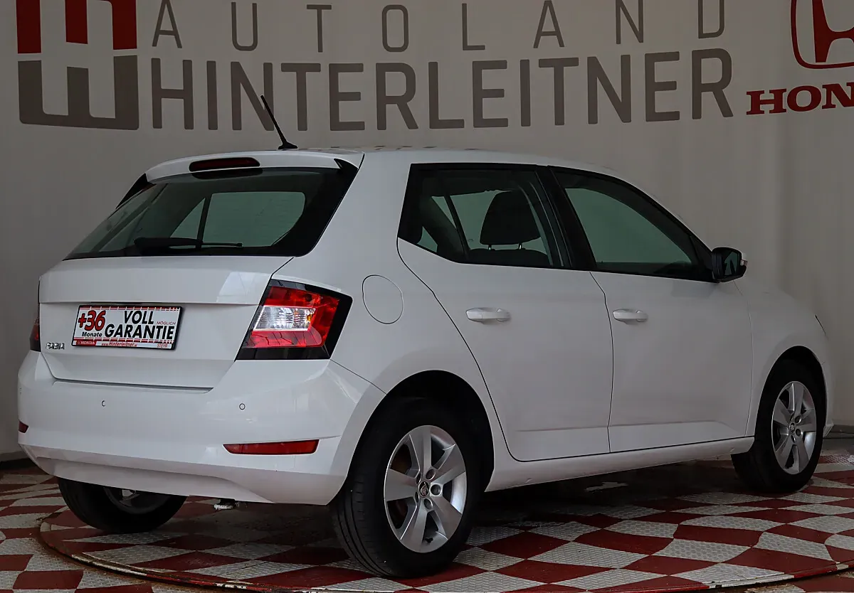 Skoda Fabia 2020 photo 2