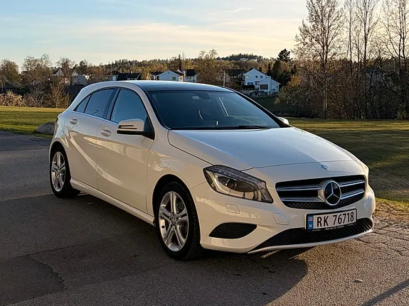 Mercedes-Benz A180