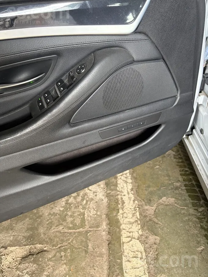 BMW 525 2011 photo 5