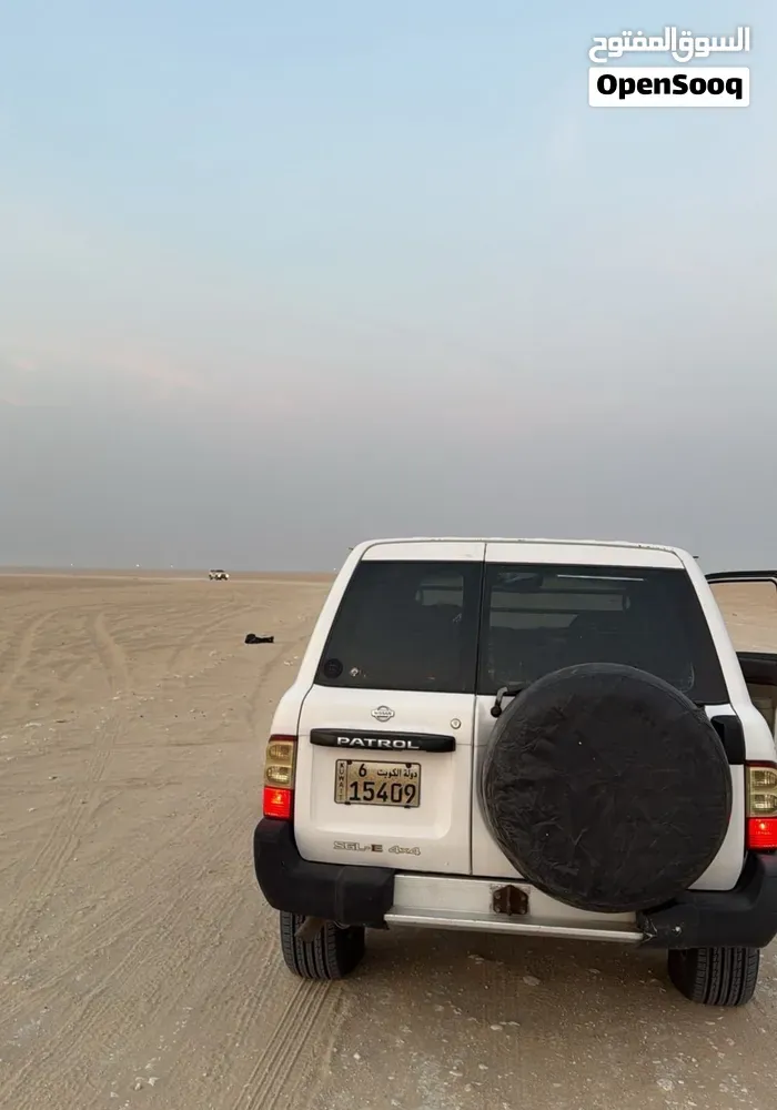 Nissan Patrol 2001 photo 2