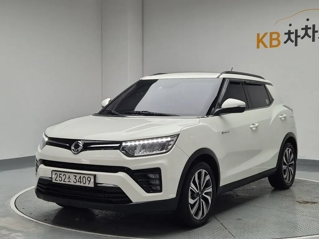 KG Mobility Tivoli