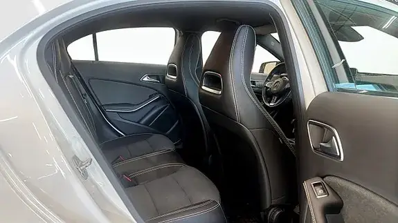 Mercedes-Benz A 180 2018 photo 5