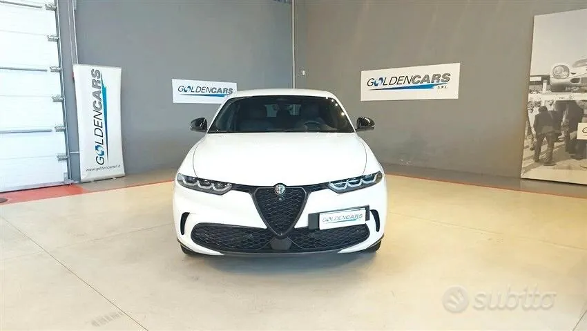 Alfa Romeo Tonale 2024 photo 2