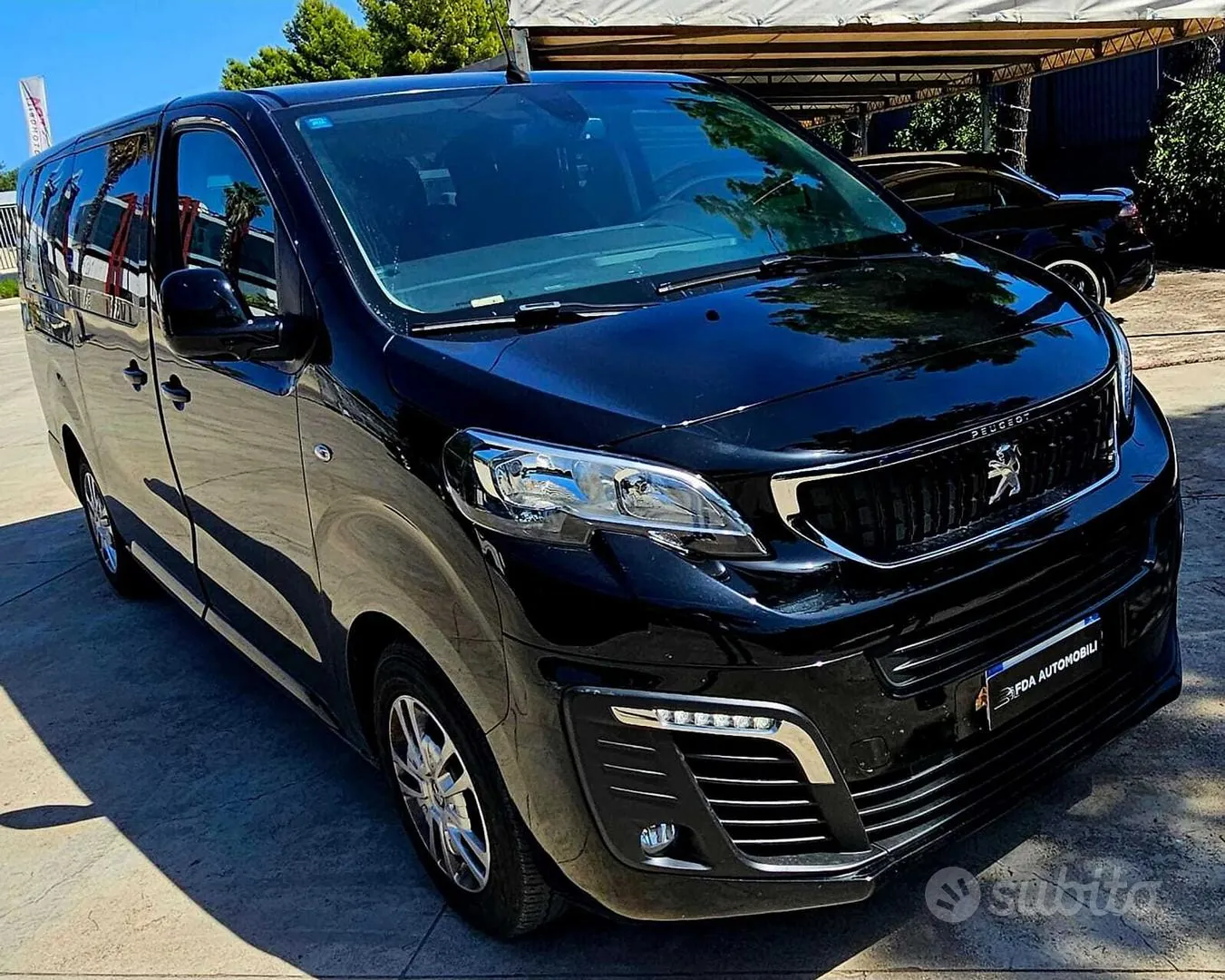Peugeot Traveller 2020 photo 5
