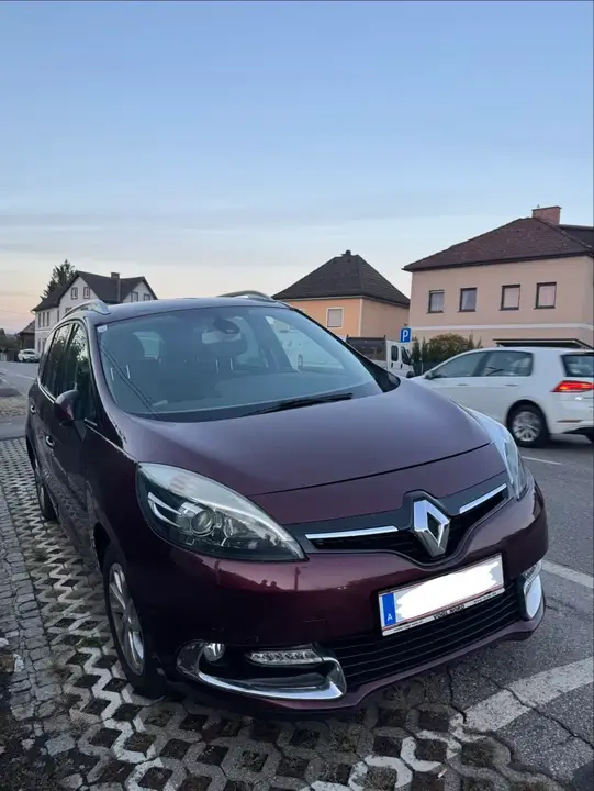 Renault Scénic 2014 photo 2