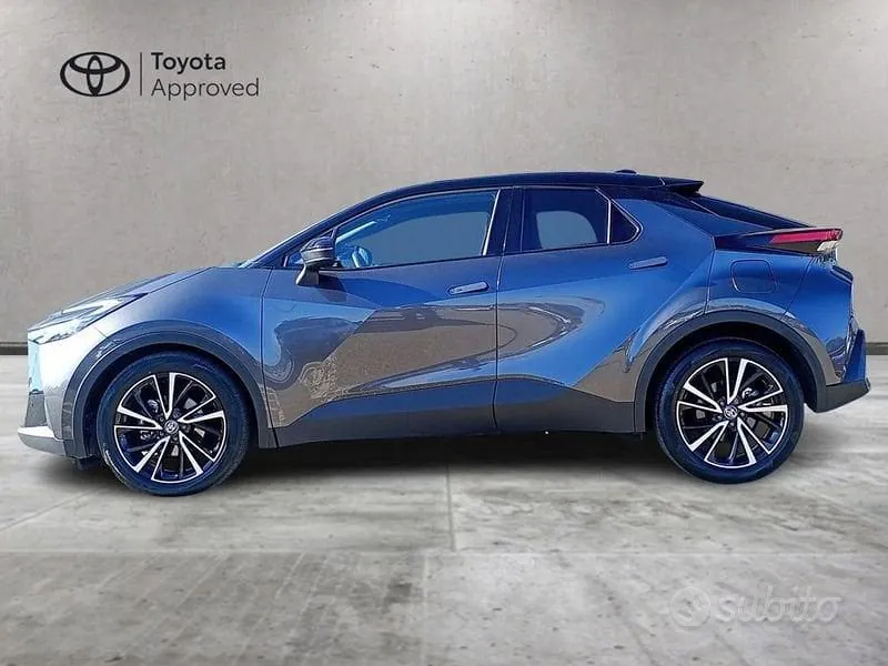 Toyota C-Hr 2024 photo 3