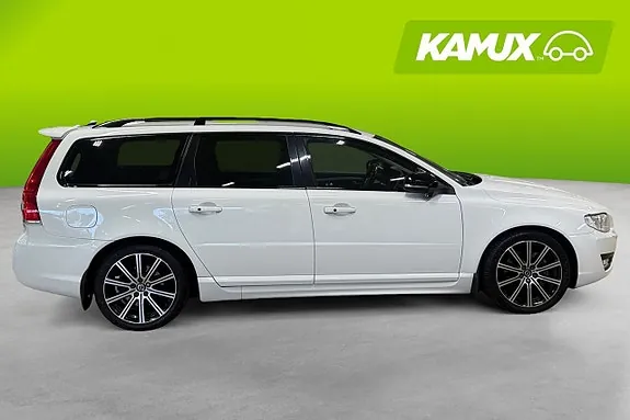 Volvo V70 2016 photo 2