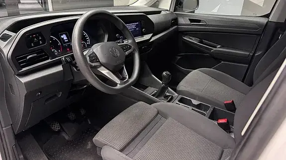 Volkswagen Caddy Maxi 2021 photo 5