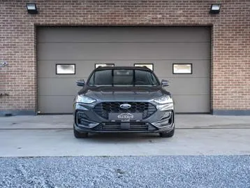 Ford Focus 2025 photo 2