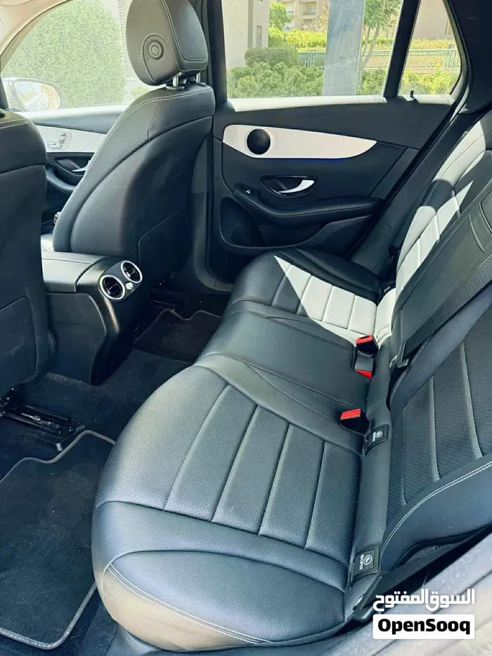 Mercedes-Benz Glc-Class 2022 photo 3