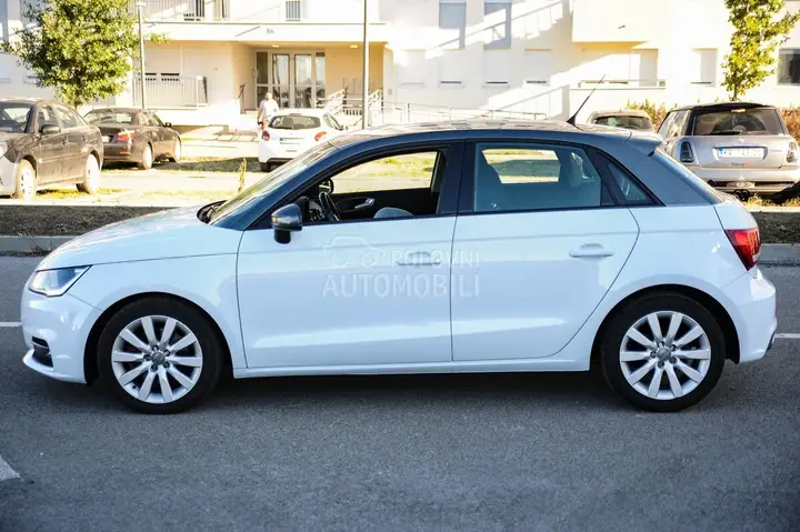 Audi A1 2015 photo 2