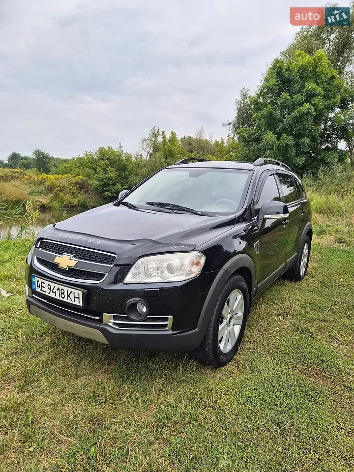 Chevrolet Captiva 2008 photo 2