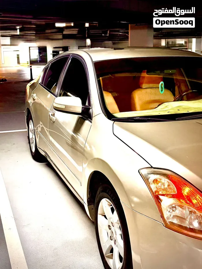 Nissan Altima 2009 photo 2