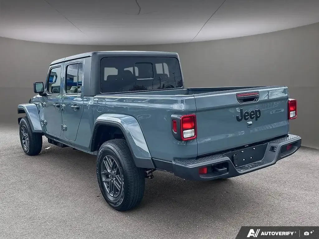 Jeep Gladiator 2026 photo 4