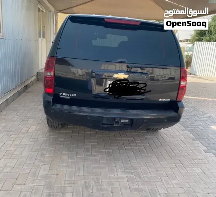Chevrolet Tahoe 2011 photo 2