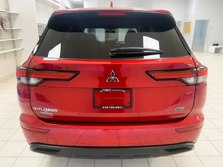 Mitsubishi Outlander 2024 photo 5
