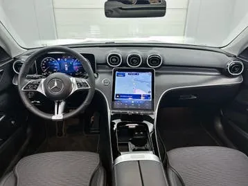 Mercedes-Benz C-Class 2024 photo 3
