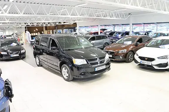 Dodge Grand Caravan 2013 photo 3