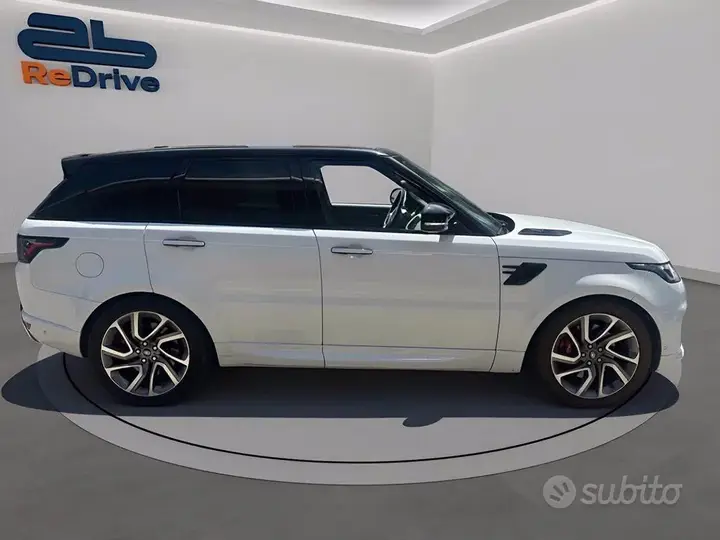 Land Rover Range Rover Sport 2022 photo 3
