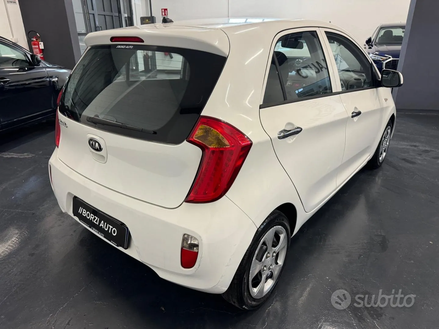 Kia Picanto 2015 photo 5