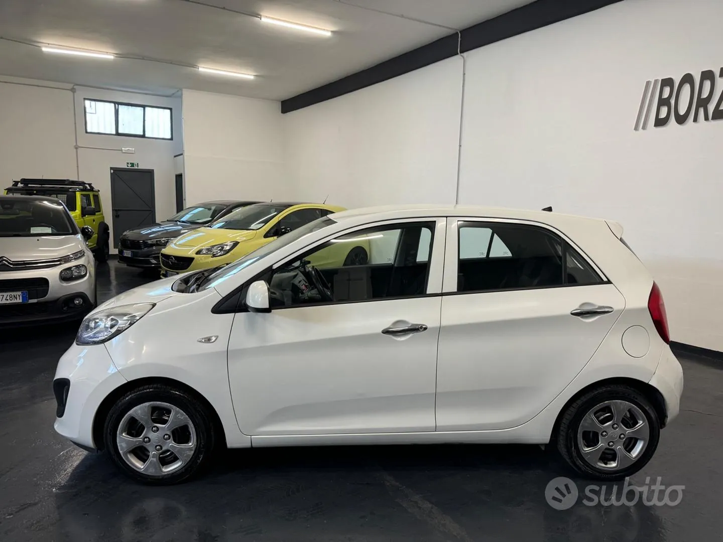 Kia Picanto 2015 photo 2