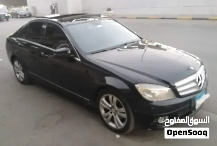 Mercedes-Benz C-Class 2010 photo 4